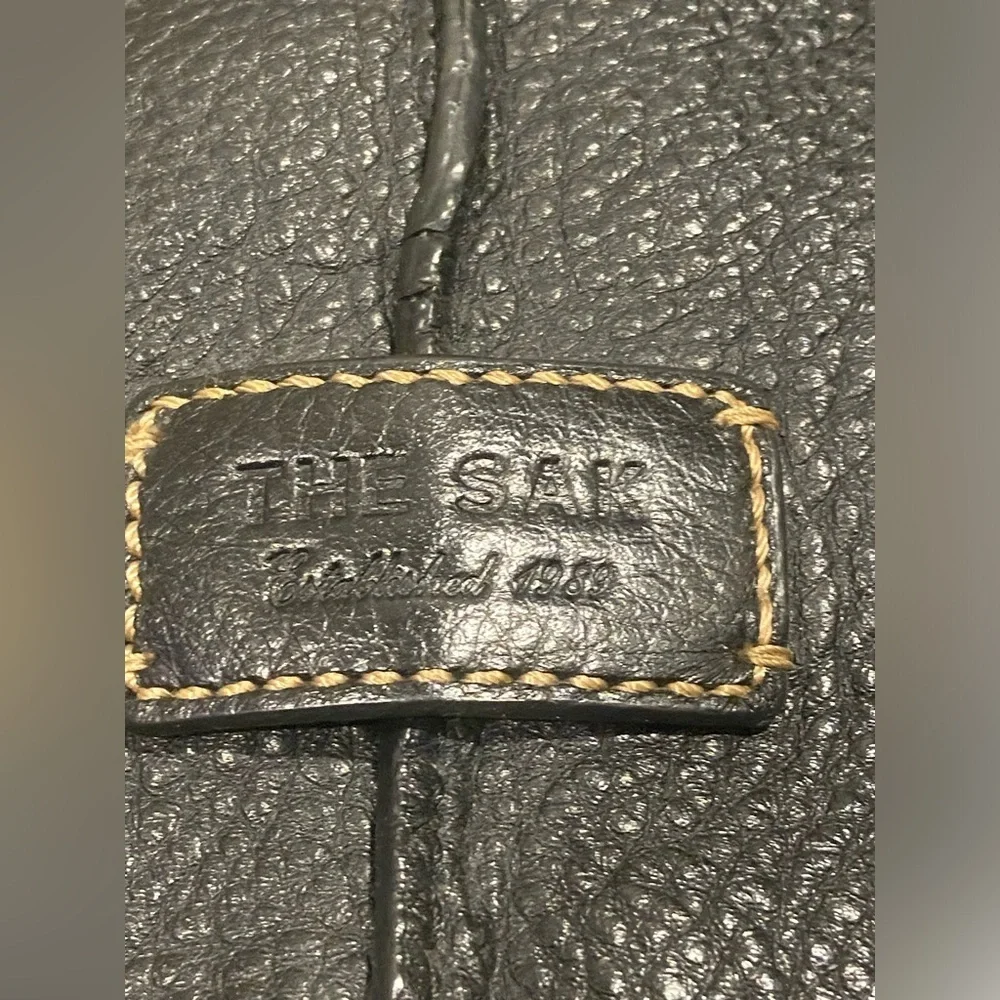 The Sak Black Leather Hobo Shoulder Handbag Zip Close